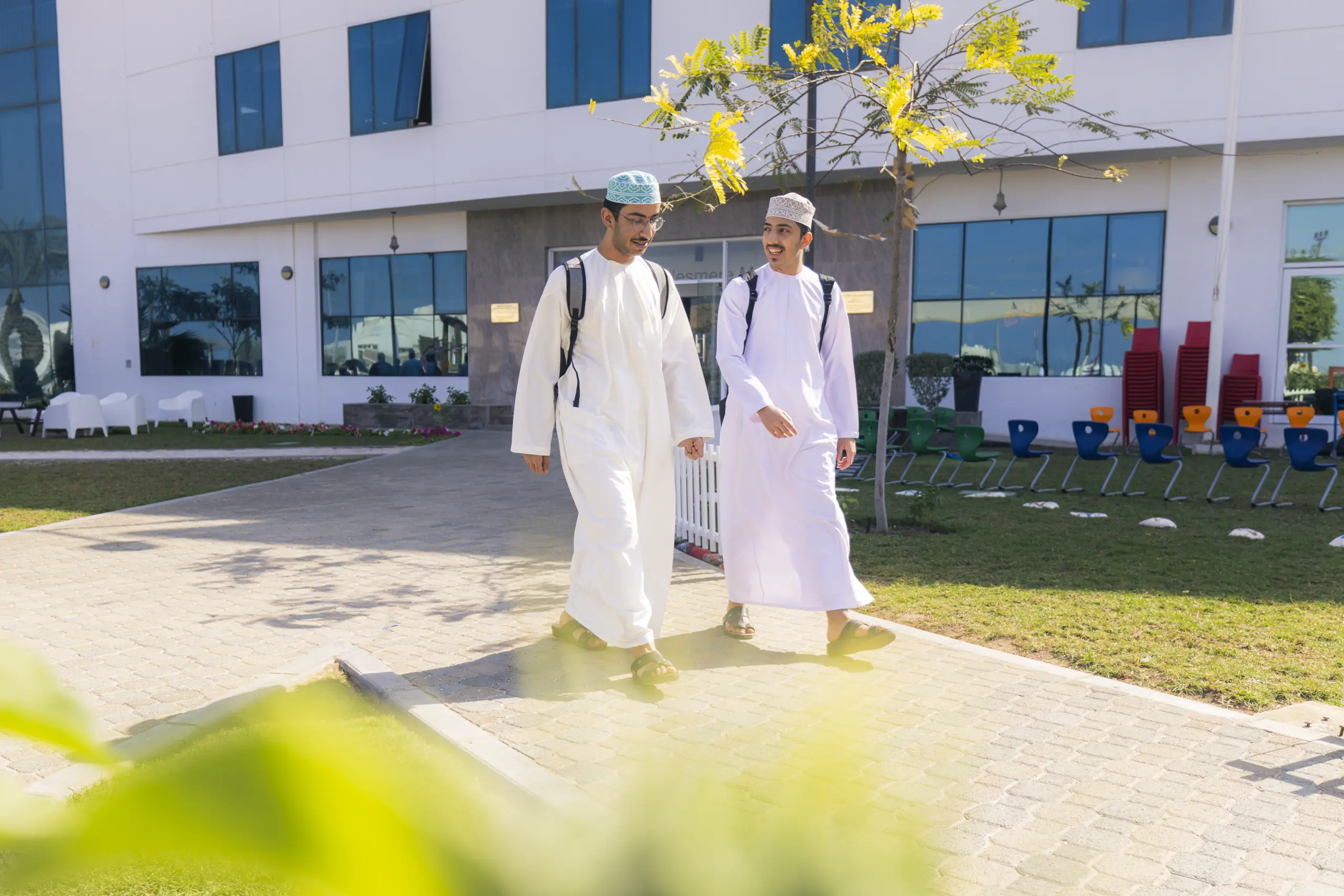 RMIS DP students on campus
